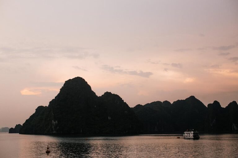 Vista al tromonto - Ha long Bay
