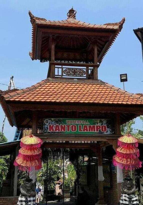 Ingresso cascate kanto lampo