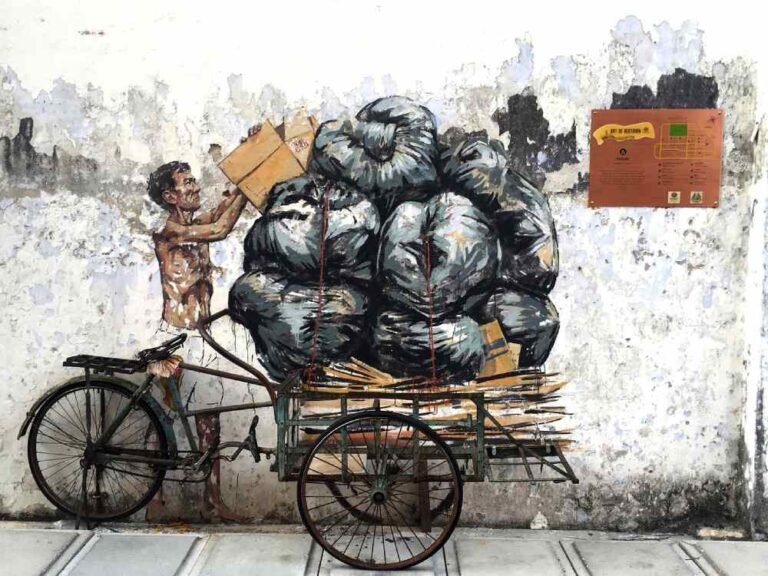Un murale per una via di Ipoh