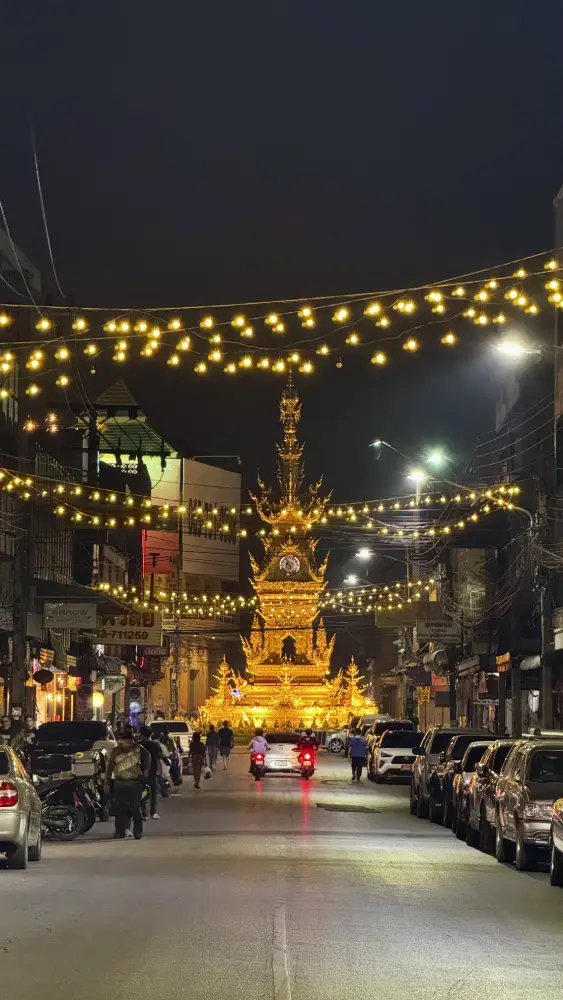 Torre dell'orologio Chiang Rai