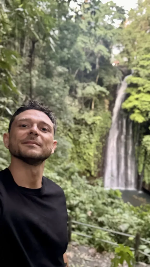 Io a Munduk, in Indonesia - Bali