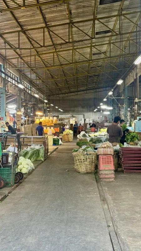 dentro un mercato in Thailandia