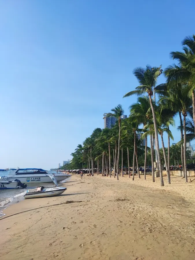 Spiaggia di Pattaya, vista sul lungomare