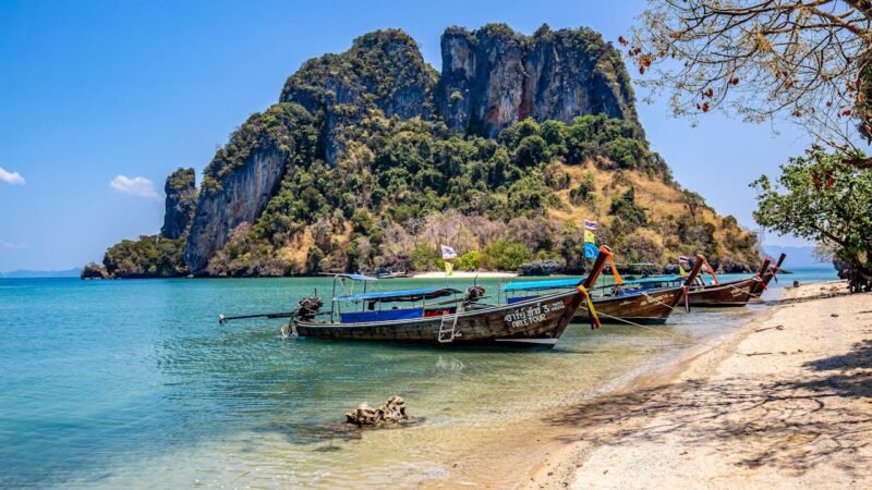 Vista su una spiaggia Thailandese