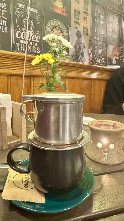 una ceffè caldo a Sapa