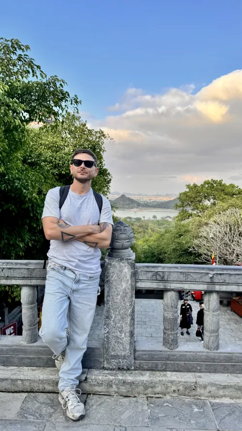 Io a Ninh Binh