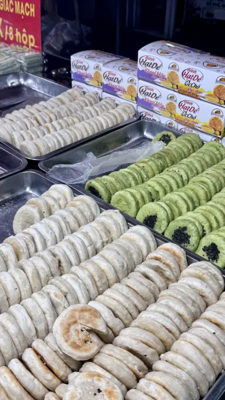 bancarella di dolci in Vietnam