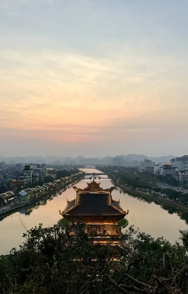 Panorama su Ninh Binh