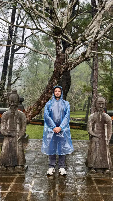 le tombe degli imperatori vietnamiti