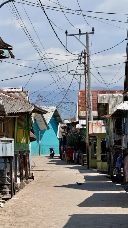 Le case su palafitta a Bungin Island