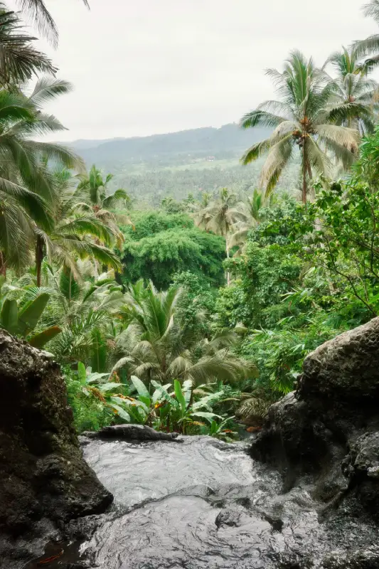 Gemblang waterfall sidemen
