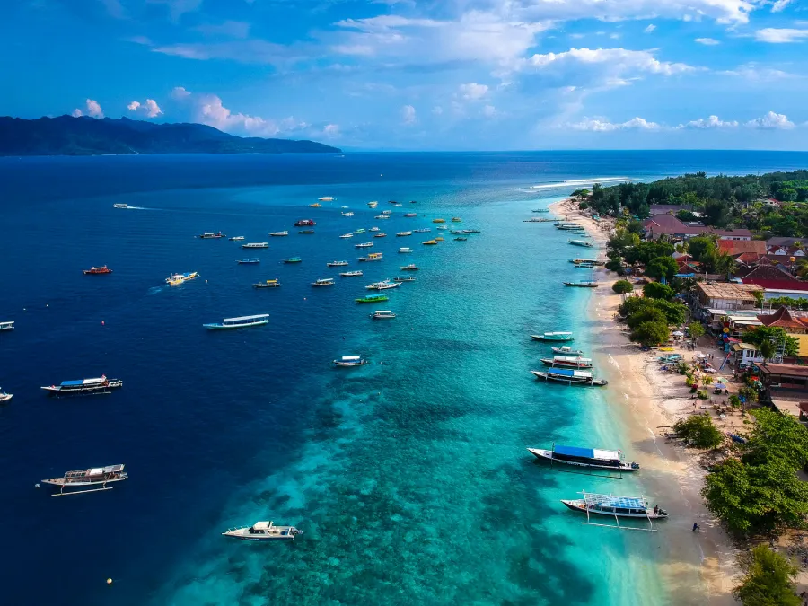 Al momento stai visualizzando Cosa vedere a Lombok: spiagge, itinerari e consigli pratici