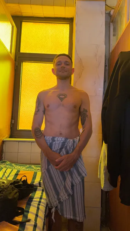 io dentro un bagno turco