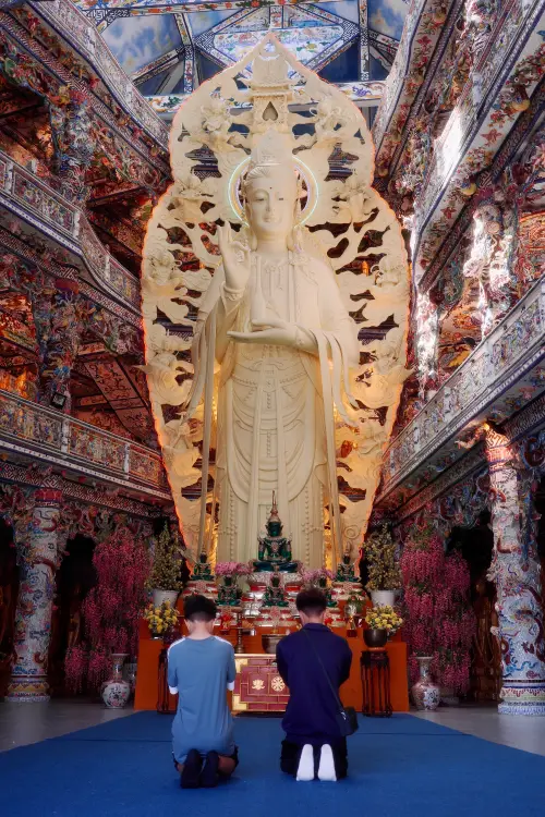 Dalat tempio di Linh Sơn