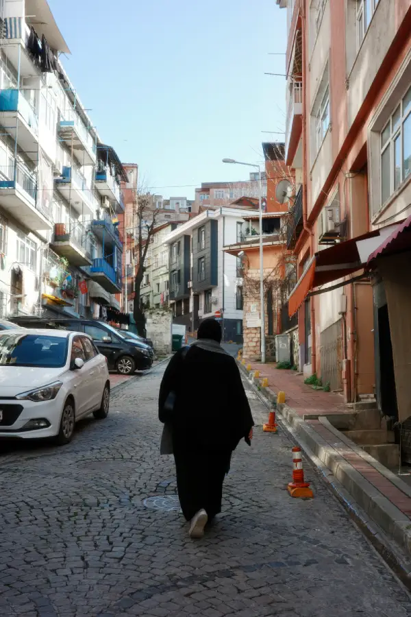 una piccola strada di Fener