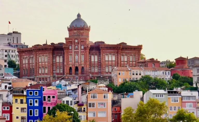 panorama dei quartieri ebraici di Istanbul