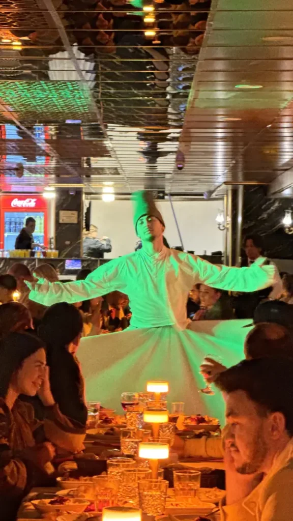 cena e spettacola a Istanbul
