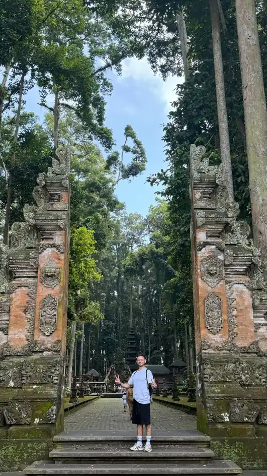 sangeh monkey forest Ubud