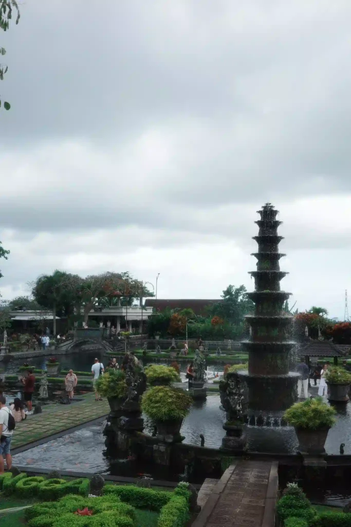 Bali tempio delle carpe